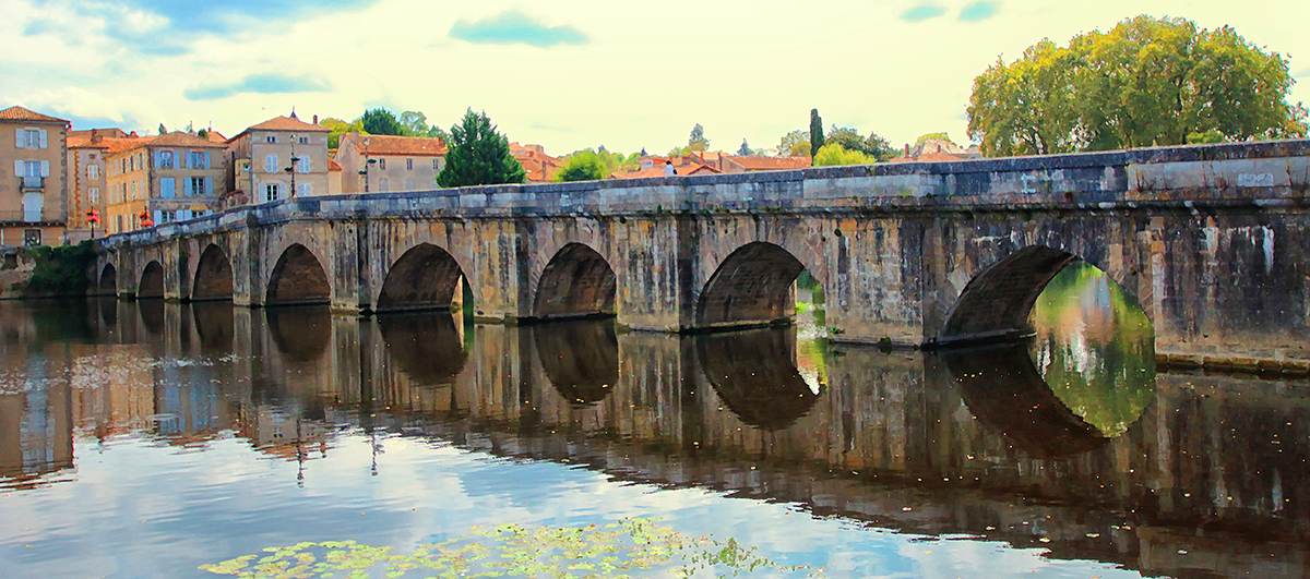 Confolens France